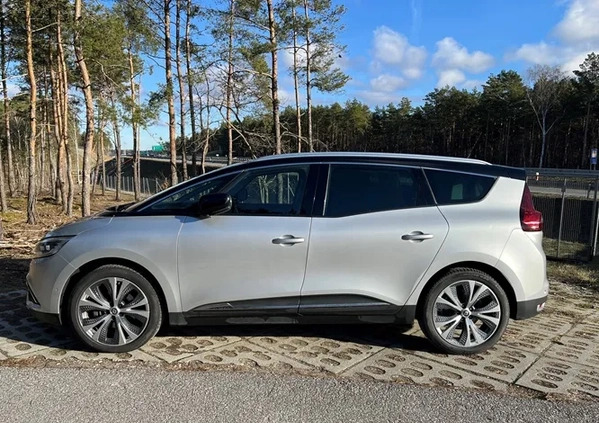 Renault Grand Scenic cena 59500 przebieg: 178000, rok produkcji 2017 z Kołobrzeg małe 79